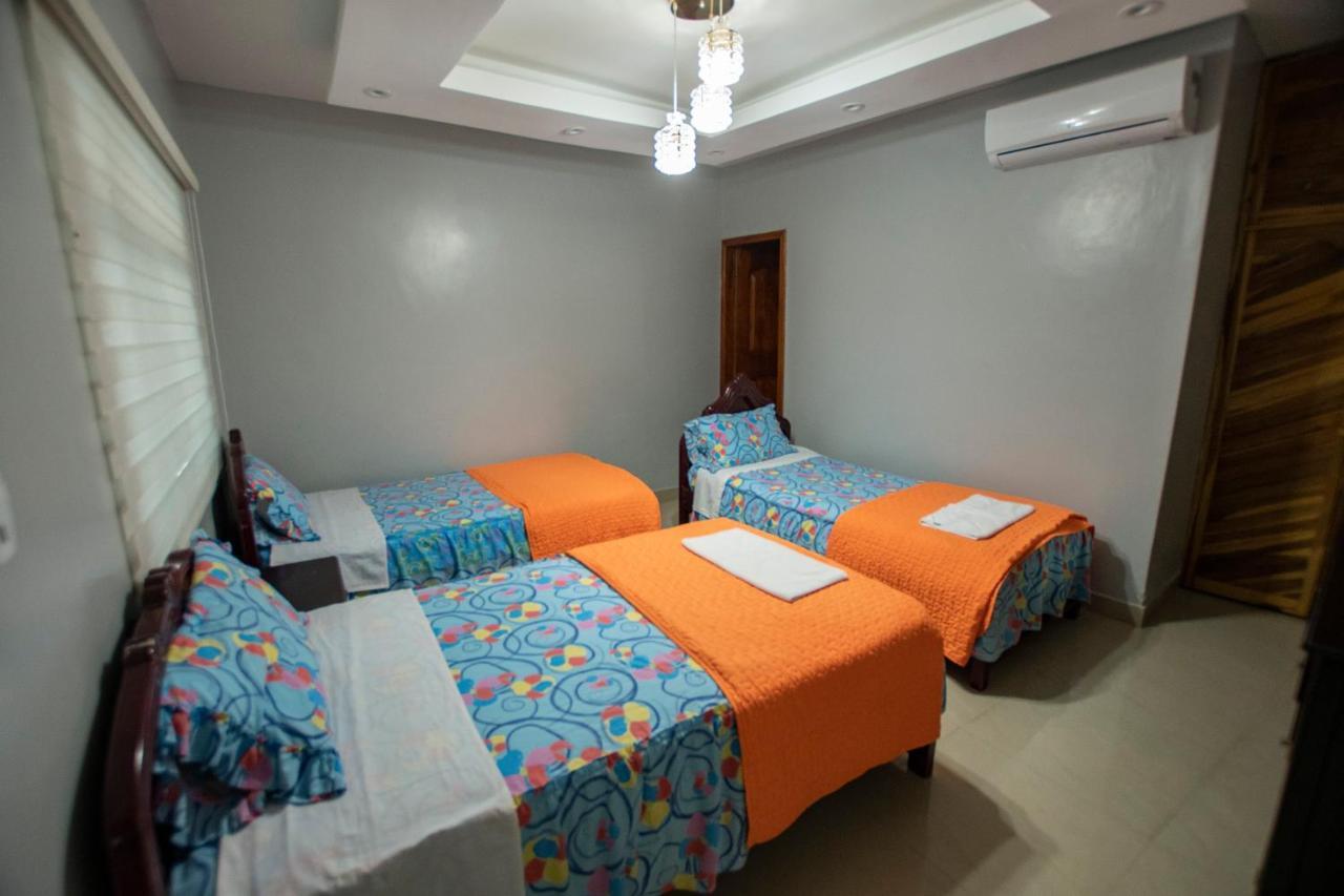 Hostal San Francisco San Cristóbal Exteriér fotografie