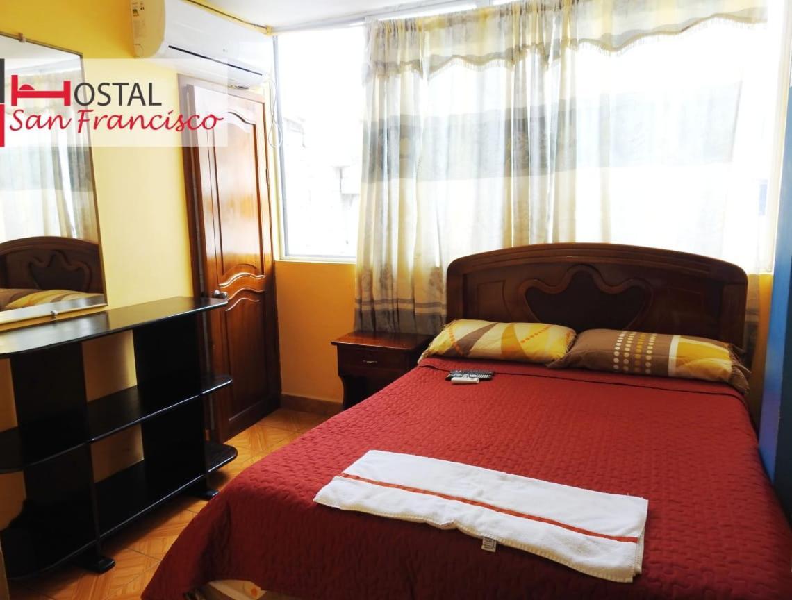 Hostal San Francisco San Cristóbal Exteriér fotografie